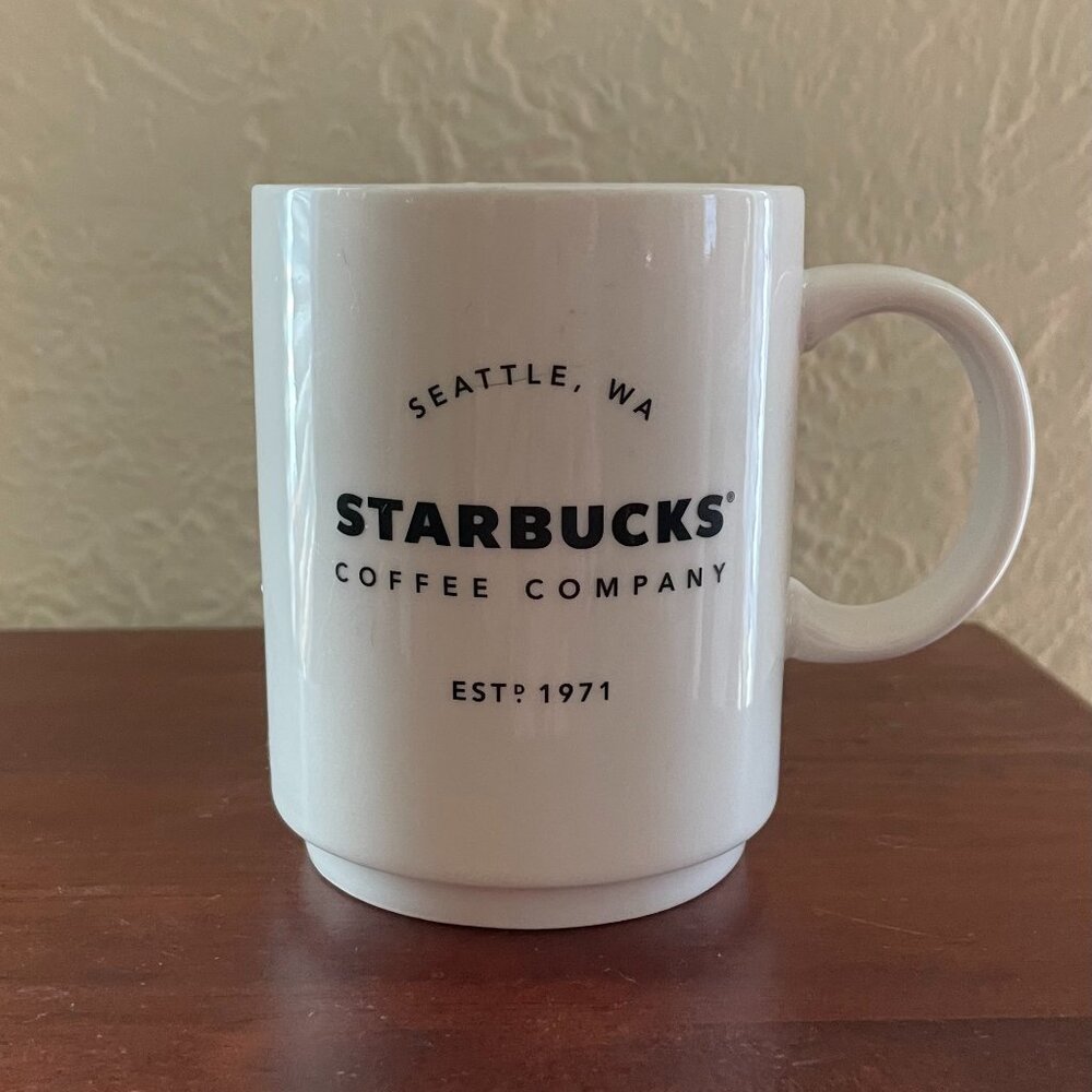 2018cStarbucks Est. 1971 mug